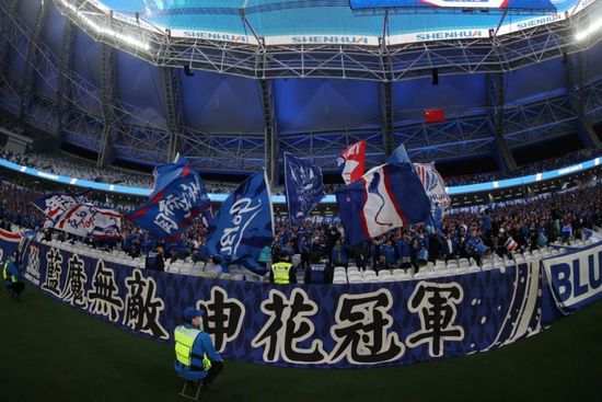 导演颜志坚和制片人褚瑶茜今年便带着他们的样片作品参与了创投的样片实验室单元,并获得了导演殷若昕的监制支持。