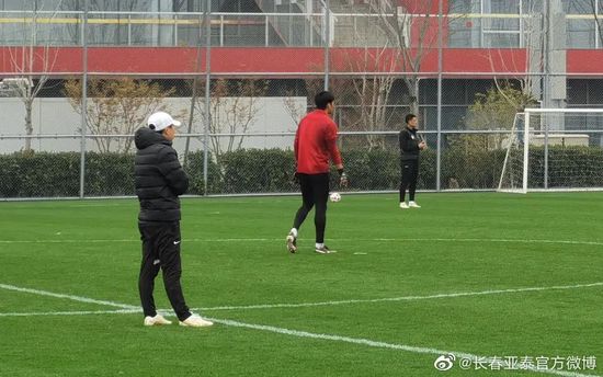 ”他指出，《少年的你》是易烊千玺的第一部电影长片，“他给了观众很多惊喜。